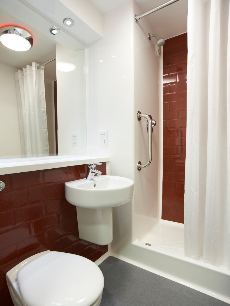 Travelodge Birmingham Airport Esterno foto